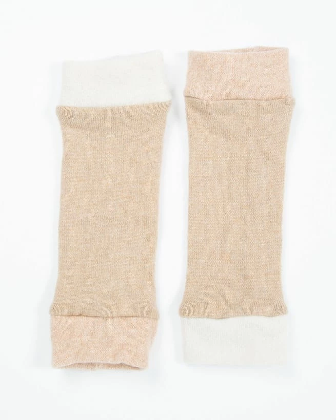 Recycled Cashmere Wristwarmers 6 Recycled Cashmere Wristwarmers - Image 4