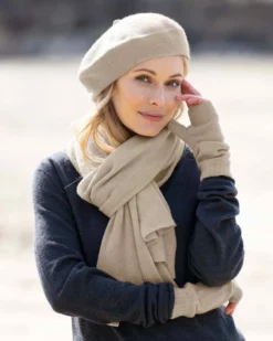 Cashmere Stole -Celtic And Co Sales 85119