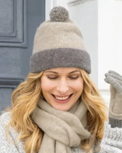 Shetland Wool Bobble Hat -Celtic And Co Sales 86653 1