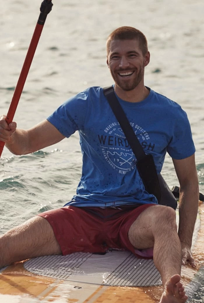 Waves Graphic T-Shirt Blue Sapphire 3 Waves Graphic T-Shirt Blue Sapphire